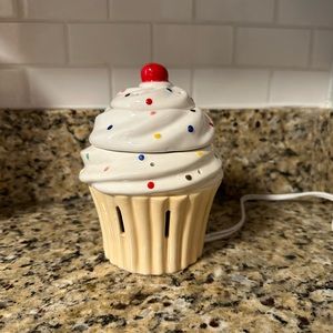 Cupcake Partylite Wax Melter